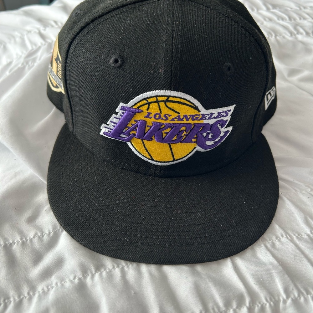 New Era Lakers Black and Purple Cap